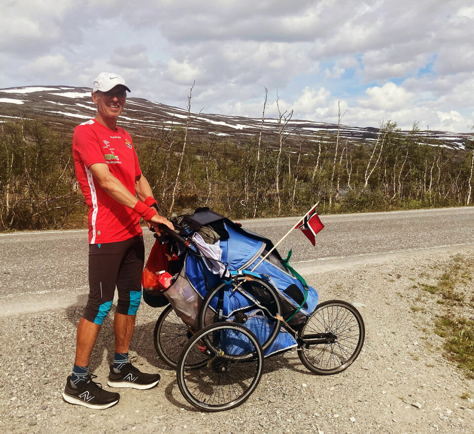 Lindesnes – Nordkapp «Self-Supported» – en reise med mening Otto-with-wagon-kopi.jpg