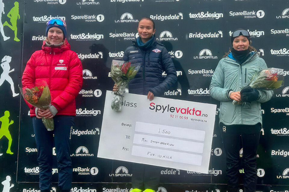 Omlag 1500 løpere stilte til start på en av distansene i årets Furumumila. 12 år gamle May Strøm-Andersen var raskest av alle jenter og kvinner på 5 kilometeren. (Foto: Arrangøren) Omlag 1500 løpere stilte til start på en av distansene i årets Furumumila. 12 år gamle May Strøm-Andersen var raskest av alle jenter og kvinner på 5 kilometeren. (Foto: Arrangøren)