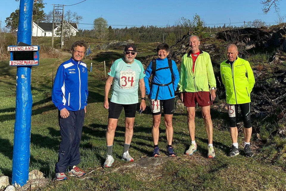 Steinsland Bygdemaraton gjennomført for 10. gang Steinsland_Bygdemaraton_startgjeng.jpg