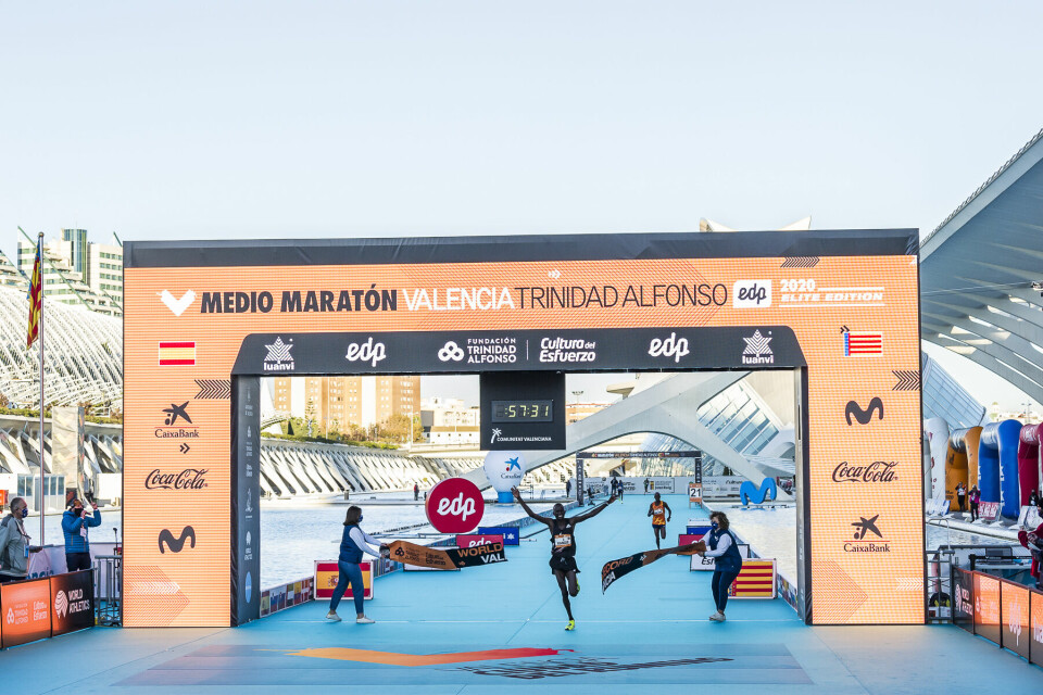 Kibiwott Kandie var en av fire som løp under den gamle verdensrekorden på halvmaraton i Valencia i desember. (Foto: Bruno Almela Egido) Kibiwott Kandie var en av fire som løp under den gamle verdensrekorden på halvmaraton i Valencia i desember. (Foto: Bruno Almela Egido)