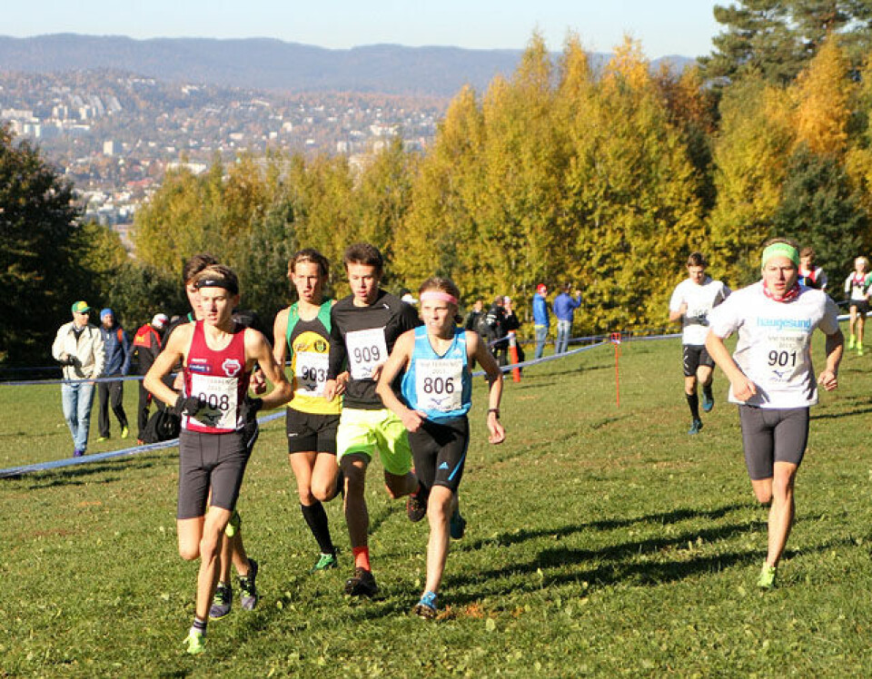 Gull til Kristin Størmer Steira og Henrik Ingebrigtsen i NM terreng UM-teten_etter_1000m_IMG_9778.jpg
