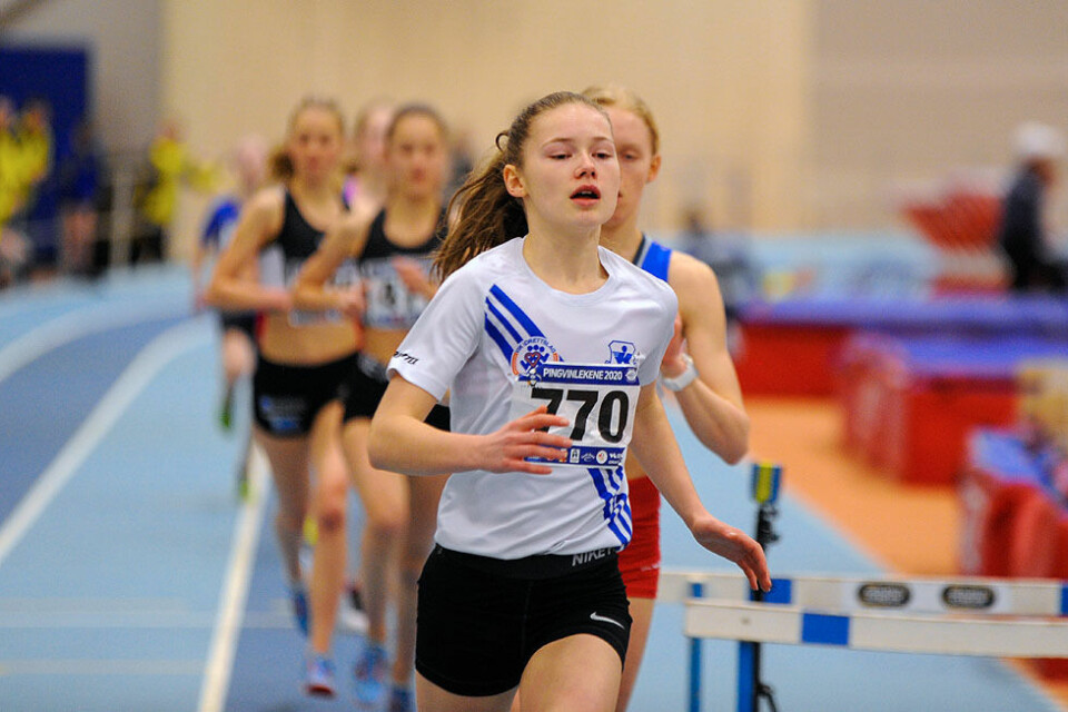 Superløp av Marte Hovland fra Vik IL på 1500 meter _DSC6866.jpg