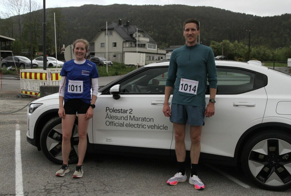 Janne Elin Vatnaland og Erik Henriksen vant 10 km på sommerløpet i Ålesund. Nå er det full fokus mot Ålesund Maraton 10. juni, både for løperne og dagens arrangør som også styrer spakene i Ålesund Maraton Janne Elin Vatnaland og Erik Henriksen vant 10 km på sommerløpet i Ålesund. Nå er det full fokus mot Ålesund Maraton 10. juni, både for løperne og dagens arrangør som også styrer spakene i Ålesund Maraton