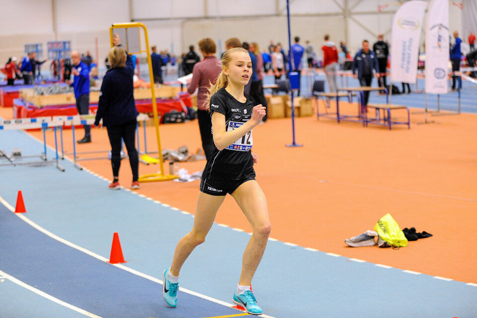 Superløp av Marte Hovland fra Vik IL på 1500 meter _DSC6896.jpg