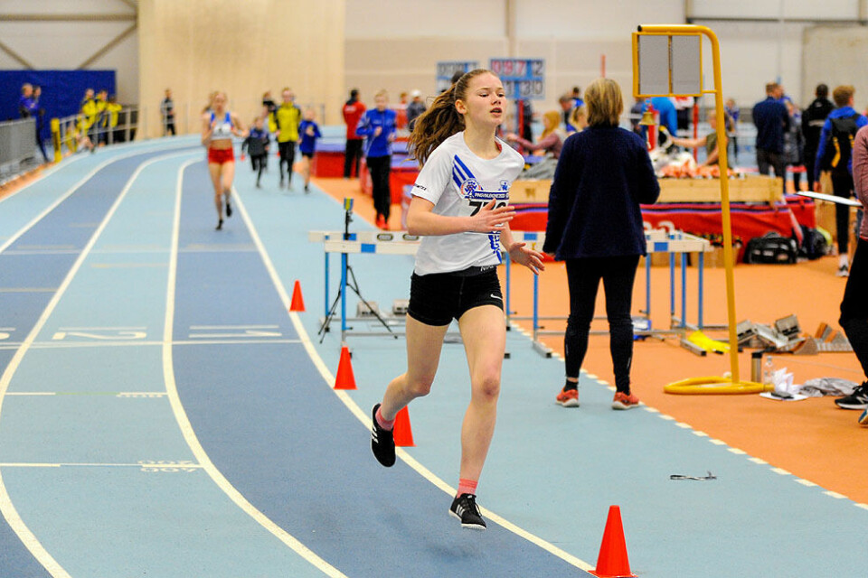 Superløp av Marte Hovland fra Vik IL på 1500 meter _DSC6909.jpg