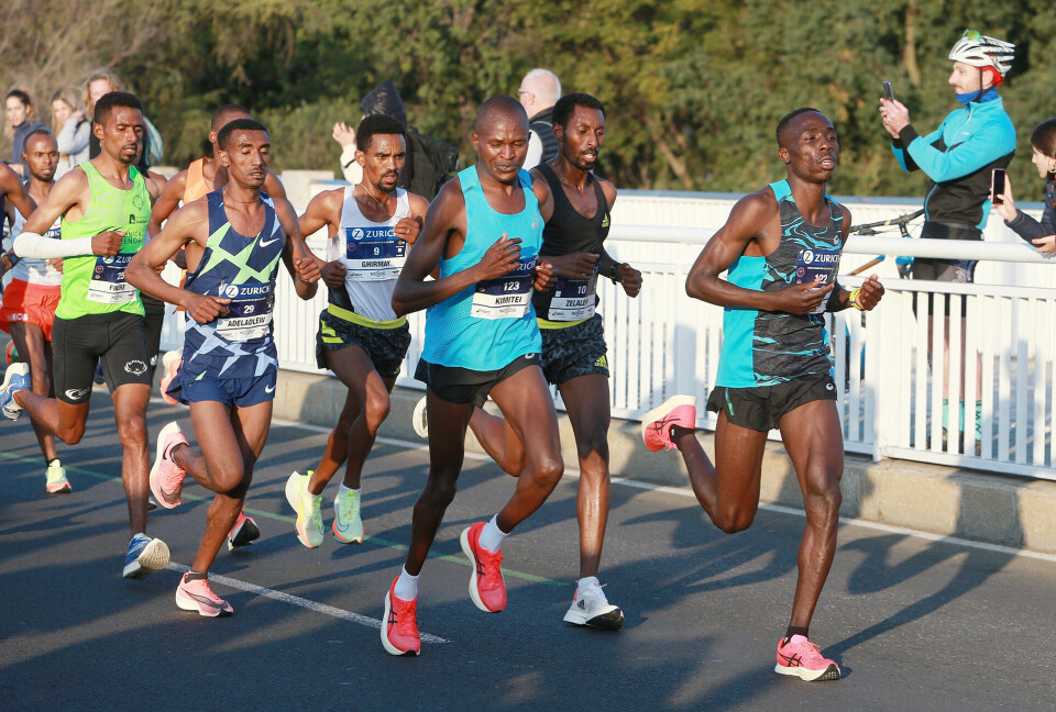 Sevilla Marathon - noen satte pers og andre sprakk og klarte ikke EM/VM-kravet Bro12km_tet_AZ3T6674.jpg