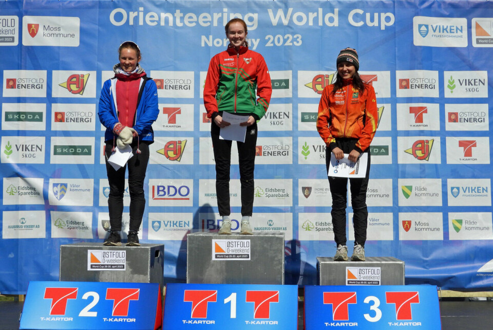 Reprise på toppen av pallen på Norgescup junior 05D1920.jpg