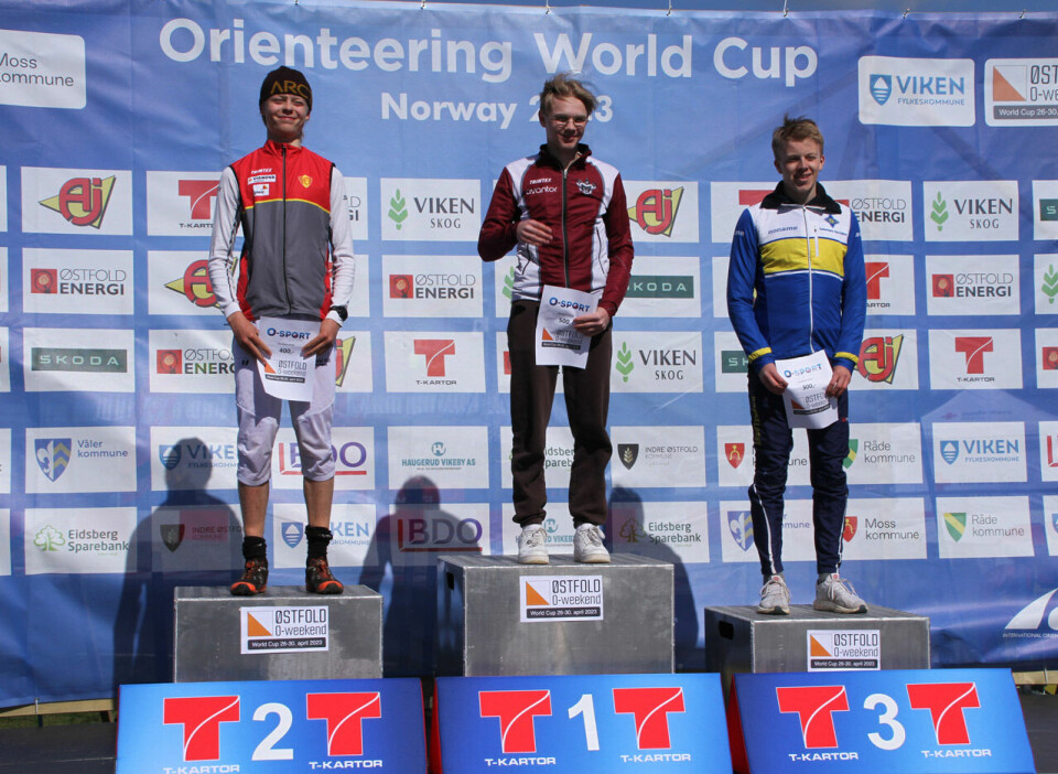 Reprise på toppen av pallen på Norgescup junior 03H1718.jpg