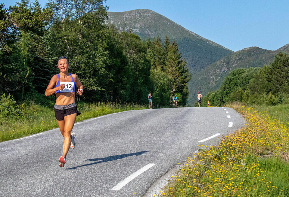 Ny utgave av Romsdal 5/10/Halv arrangeres søndag 30. august Marit_Bjerkeli_ingress_Run Hustadvika (8 of 10).jpg