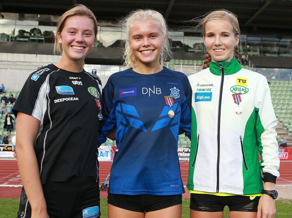 Pallen i U20 med Kristine Lande Dommersnes (sølv), Christine Næss (gull) og Emma Kirkeberg Mørk (bronse). Foto: Kjell Vigestad Pallen i U20 med Kristine Lande Dommersnes (sølv), Christine Næss (gull) og Emma Kirkeberg Mørk (bronse). Foto: Kjell Vigestad