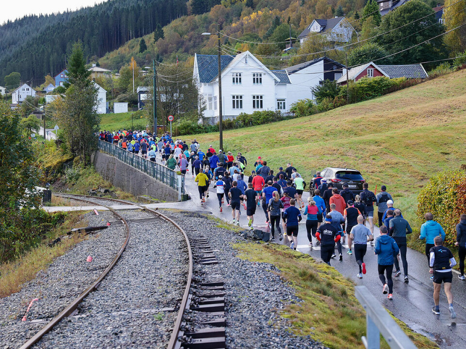 Sara-Rebekka Færø Linde vant Sørfjorden halvmaraton 1U9A0157.jpg