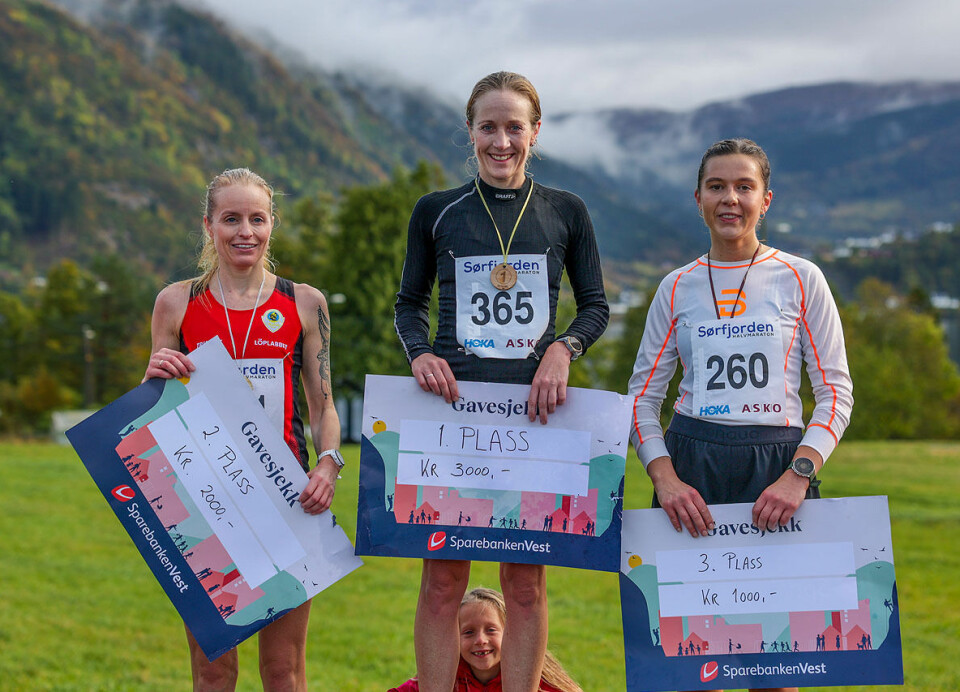 Sara-Rebekka Færø Linde vant Sørfjorden halvmaraton 1U9A1180.jpg