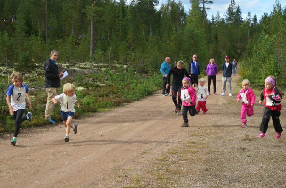 Grensetrimmen tradisjonen tro i Trysil Barnelop.jpg