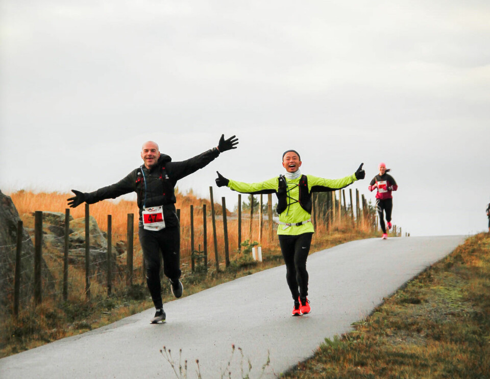 2.49.41 og norsk årsbeste av Maryna Novik i Karmøy Maraton Lopeglede.jpg