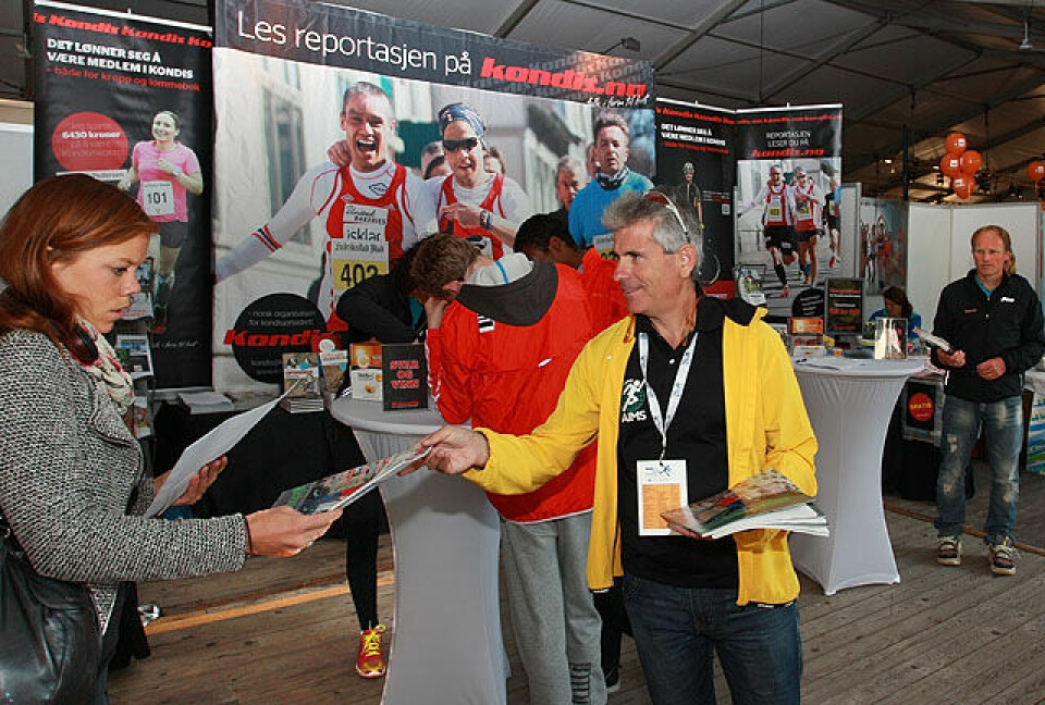 Mye spennende på Oslo Maratons Expo & startnummerutdeling Kondis-stand_med_gresk_hjelp_A20G2596.jpg