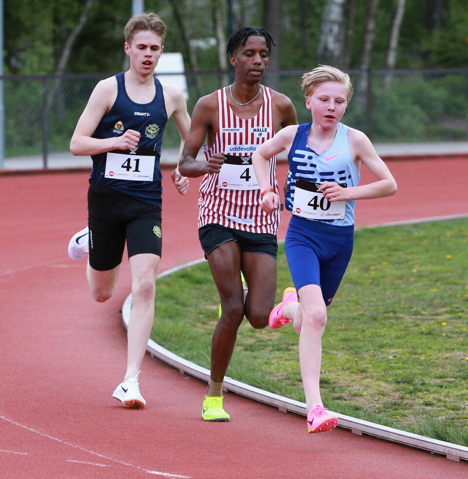 Håkon Moe Berg med en glimrende 1500 meter i Per Halle-stevnet MS-5000m_Per_A_Halle_drar_trio_i_runde_etter_runde_AZ3T6473.jpg