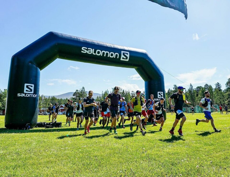 Starten går for XREID Femunden... 115 km igjen til Røros. (Foto: Joakim Dokka) Starten går for XREID Femunden... 115 km igjen til Røros. (Foto: Joakim Dokka)