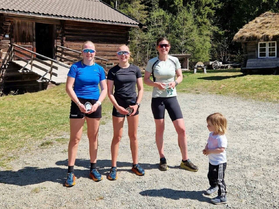Ole Dåsnes tok løyperekorden i Kvennstuguløpet Tre beste 10 km kvinner.jpg
