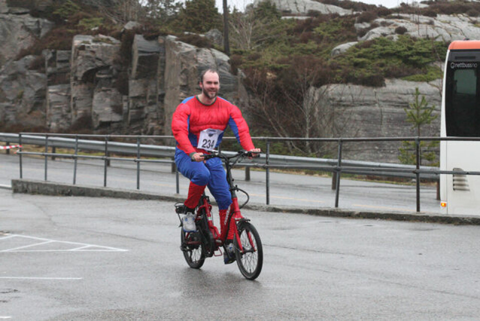 Øyvind Blom først i mål i Skjergards-karusellen i Øygarden IMG_1418.jpg