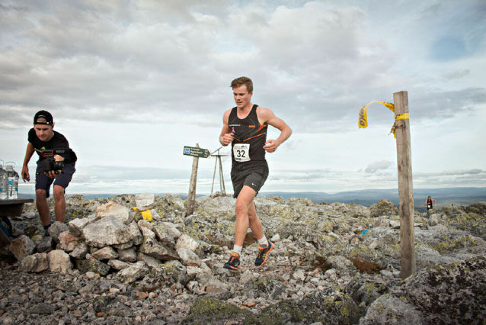 Gustav Eriksson fra Falun Borlänge Skidklubb i mål på 1132 moh som vinner av den 4. offisielle utgaven av Trysill 1132 Motbakkeløpet. (Foto: Chad Stokes) Gustav Eriksson fra Falun Borlänge Skidklubb i mål på 1132 moh som vinner av den 4. offisielle utgaven av Trysill 1132 Motbakkeløpet. (Foto: Chad Stokes)