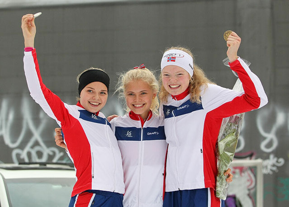 Nordisk: Trippeltriumf for de norske juniorjentene i terrenget Junior_damer_pall2_A20G0623.jpg