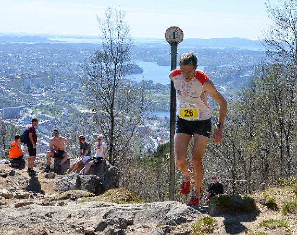 Stian Angermund-Vik fortsatt kongen av Ulriken Opp DSC_0978-1.jpg