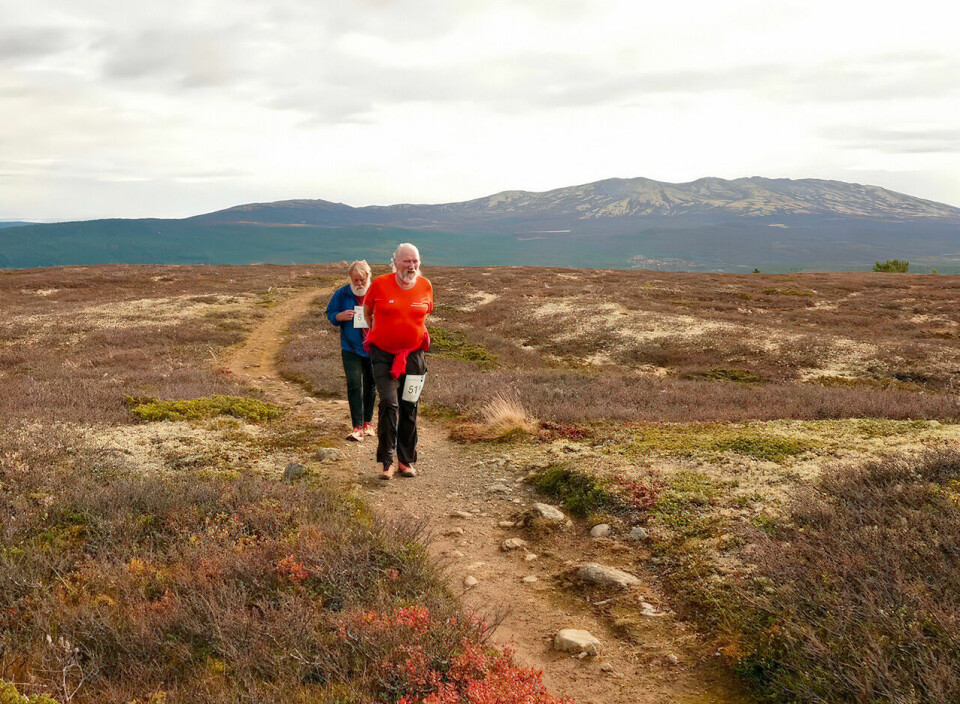 Skåbu Fjellmaraton arrangert i nydelig høstvær skaabu-fjellmaraton-02.jpg