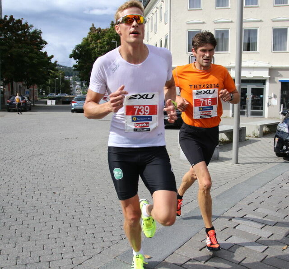 Gode forhold i Drammensmaraton som ble skjemmet av feilanvisning Henrik Brøvig og Vegard Fluge Samuelsen