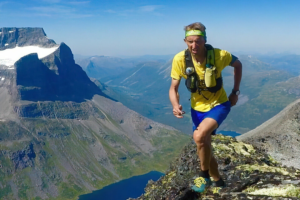 Odd Edøy er en av 65 norske løpere som skal ut i fjellheimen på Gran Canaria. Foran ham ligger 126 kilometer i tøft terreng. (Foto: Privat) Odd Edøy er en av 65 norske løpere som skal ut i fjellheimen på Gran Canaria. Foran ham ligger 126 kilometer i tøft terreng. (Foto: Privat)