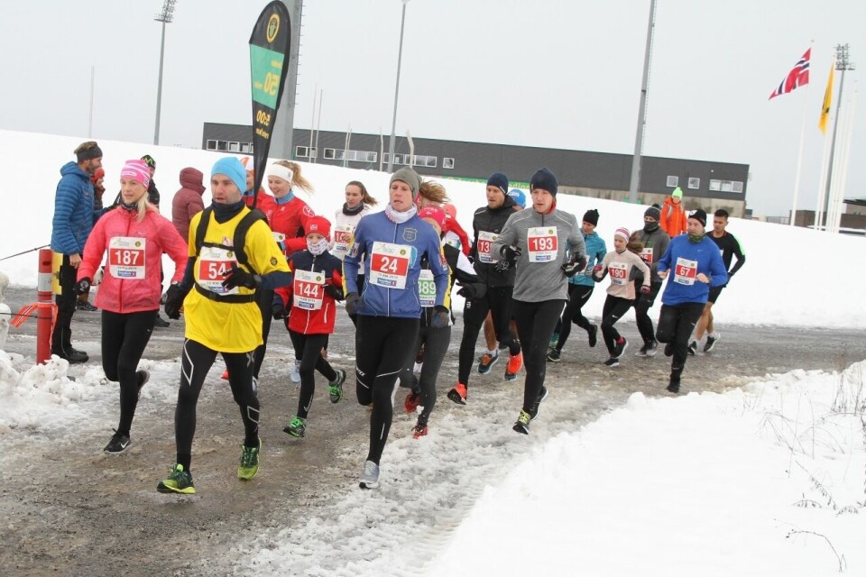 53 % vekst på to år i tradisjonsrike Jessheim Vintermaraton IMG_4118_Fartsholder_50min (1280x853).jpg