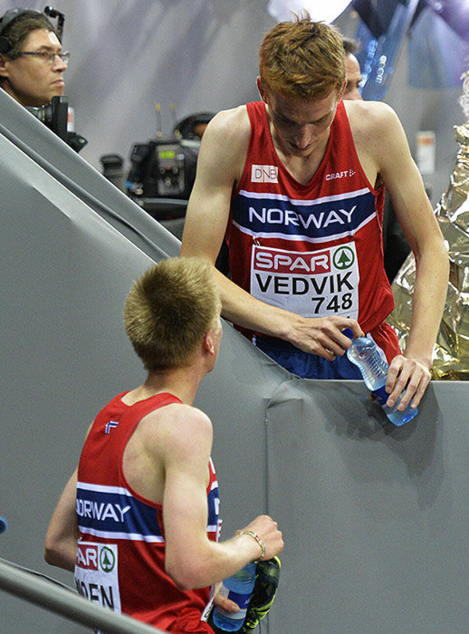 Ny britisk 10 000 m-triumf - Sondre Nordstad Moen på niende 10000-menn-samtale-etter-lopet_D4N3689.jpg