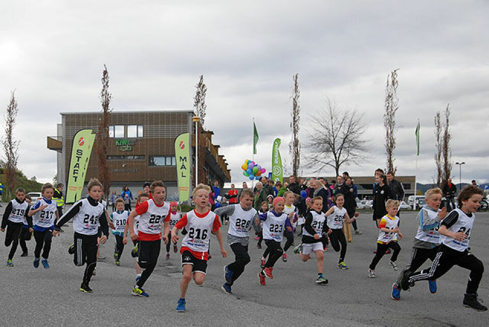 Joakim Sødal og Maren Hauen vant 5 km i Ørasprinten barnelop_DSC_8570.jpg