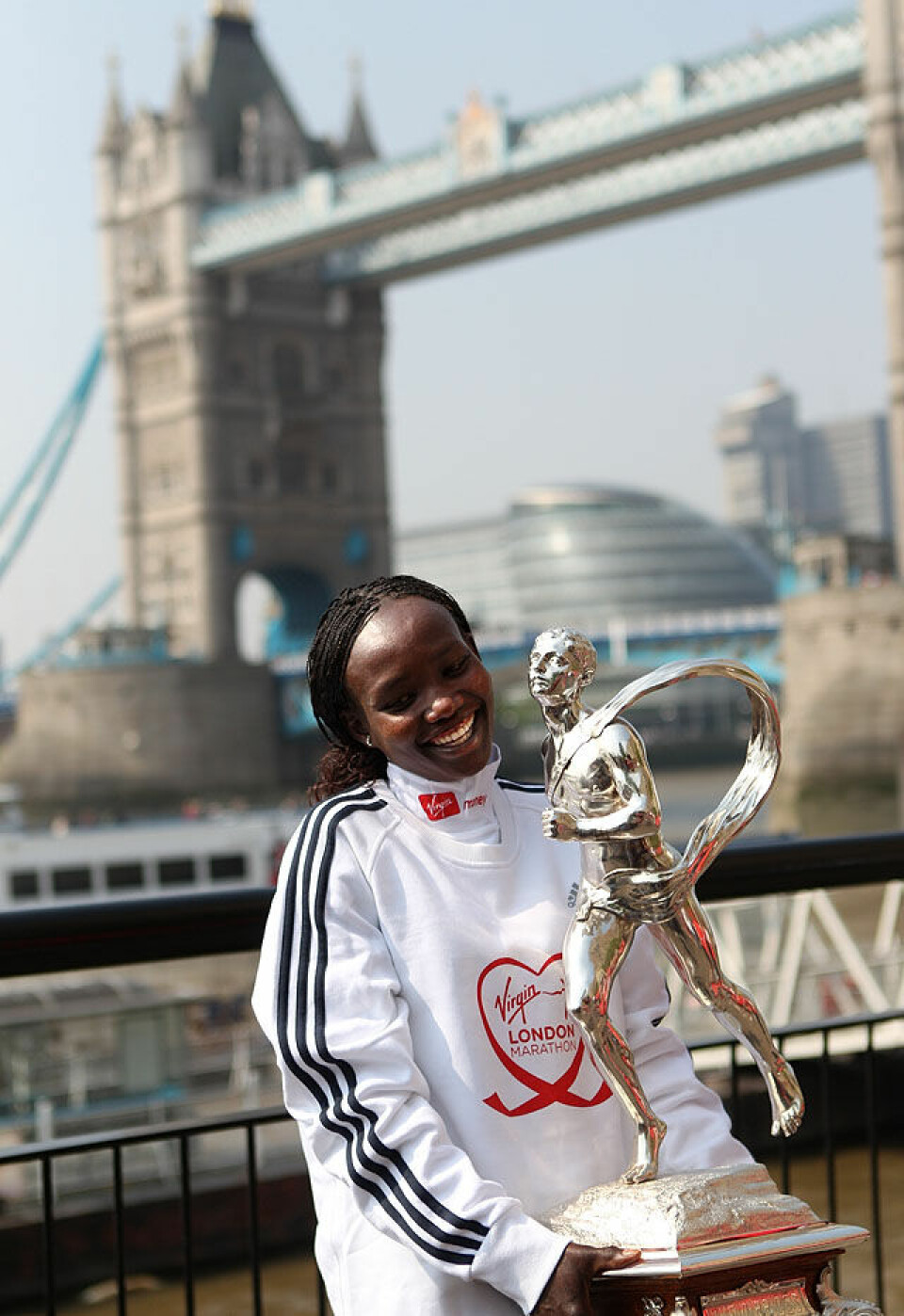 Mary Keitany løp glimrende i London