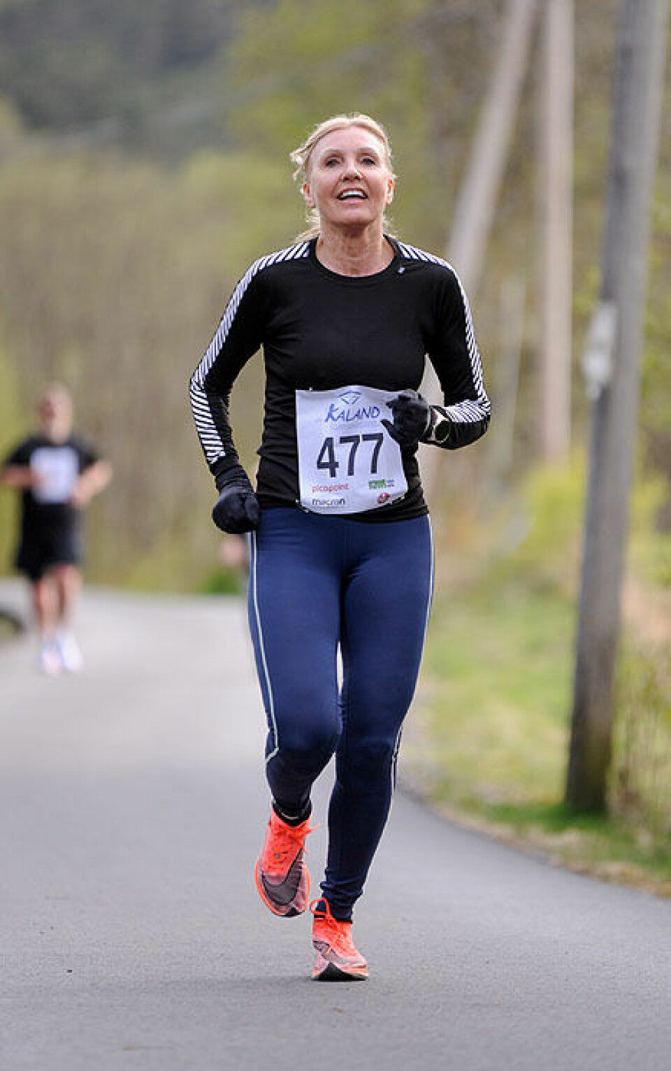 Masse løpsglede i Kaland Løpskarusell _DSC3614.jpg