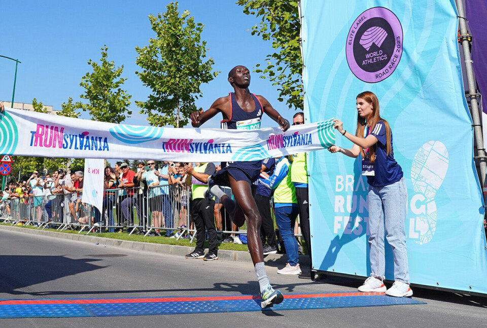 Agnes Ngetich satte verdensrekord på 10 km gateløp Weldon-Langat.jpg