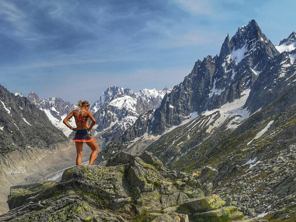 Jo brattere jo bedre for Therese Sjursen som skal løpe 90 km i Mont Blanc Marathon på fredag Therese-bakfra-Montenvers.jpg