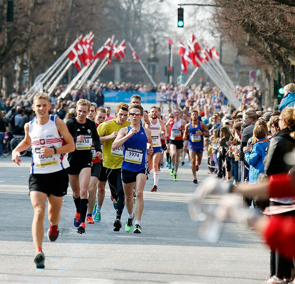 Mange gode norske tider i VM i halvmaraton i København Dannebrog_Martin_Sylvest_JAN0409_640x616.jpg