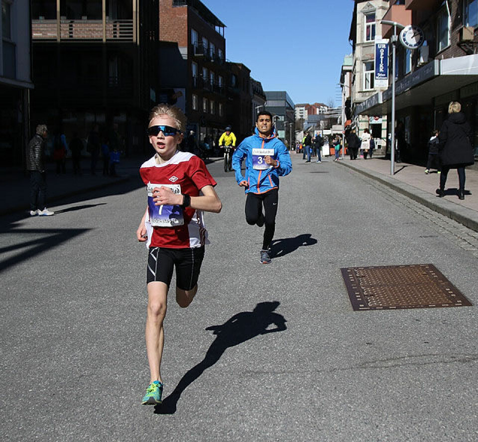 Gode tider i 'nye' Fredrikstadløpet 3km_Petter_Brennhovd_Numan_Khogyariai_IMG_3420.jpg