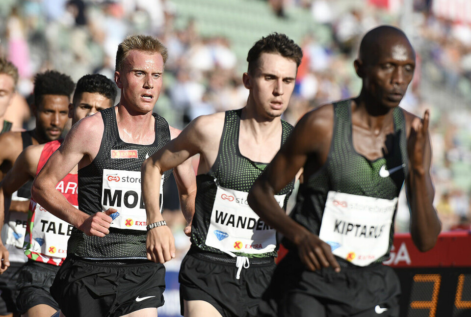 Het 10.000 m vunnet med tre hundredeler - altfor hett for de norske 10000-sondre-tet_50D5218.jpg