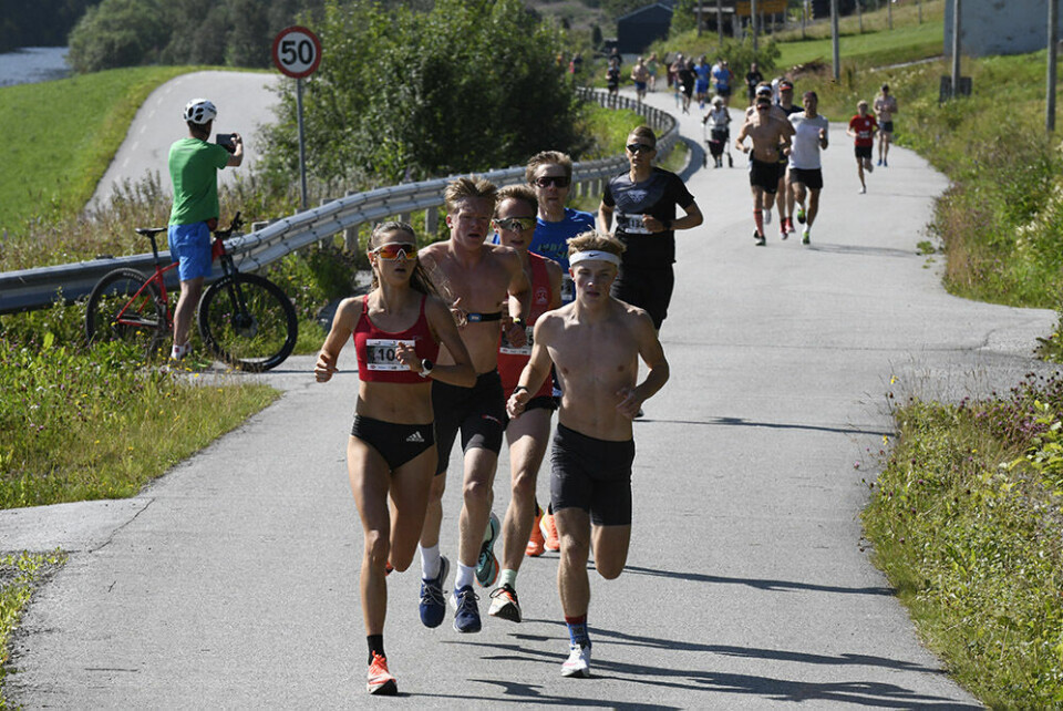 Live ble hare for gutta Folkeløpet-Batnfjord-teten.jpg