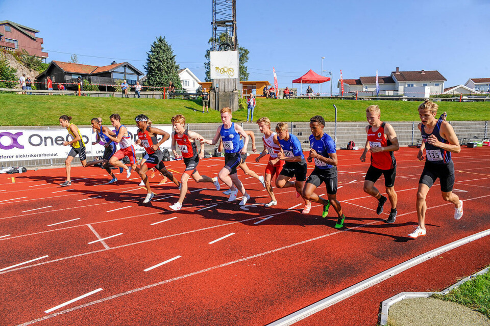 Moa Abounnachat Bollerød med komfortabel seier på 1500 meter _DSC2424.jpg