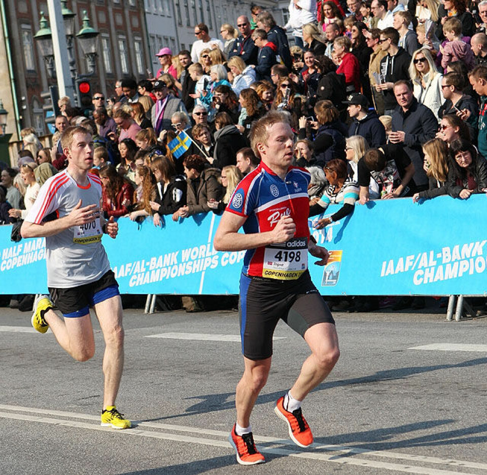 Mange gode norske tider i VM i halvmaraton i København Ingve_Nasvik_Rye_Ketil_Monssen_spurt_A20G3590.jpg