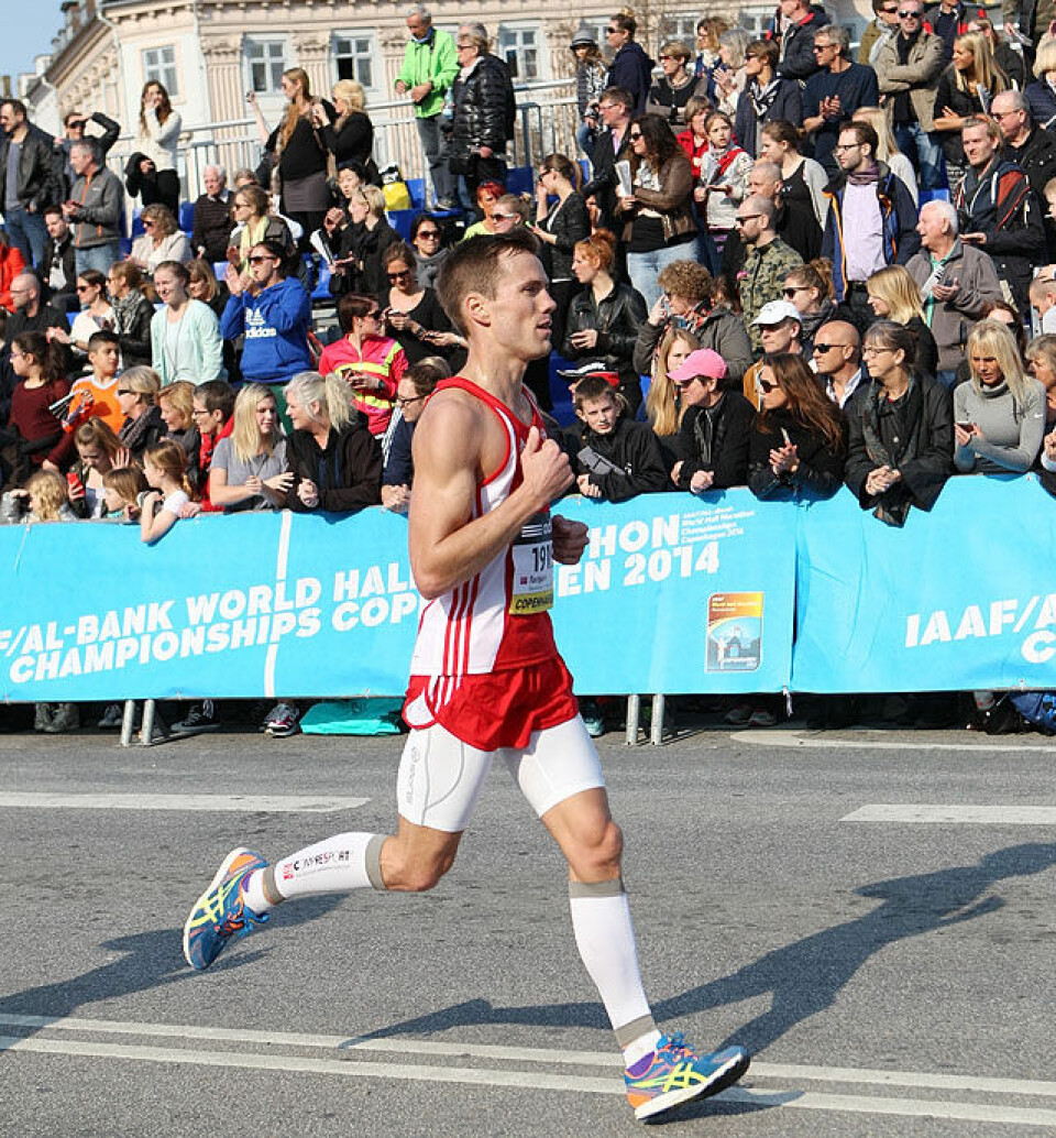 Mange gode norske tider i VM i halvmaraton i København Torbjoern_Groenningen_spurt_A20G3656.jpg