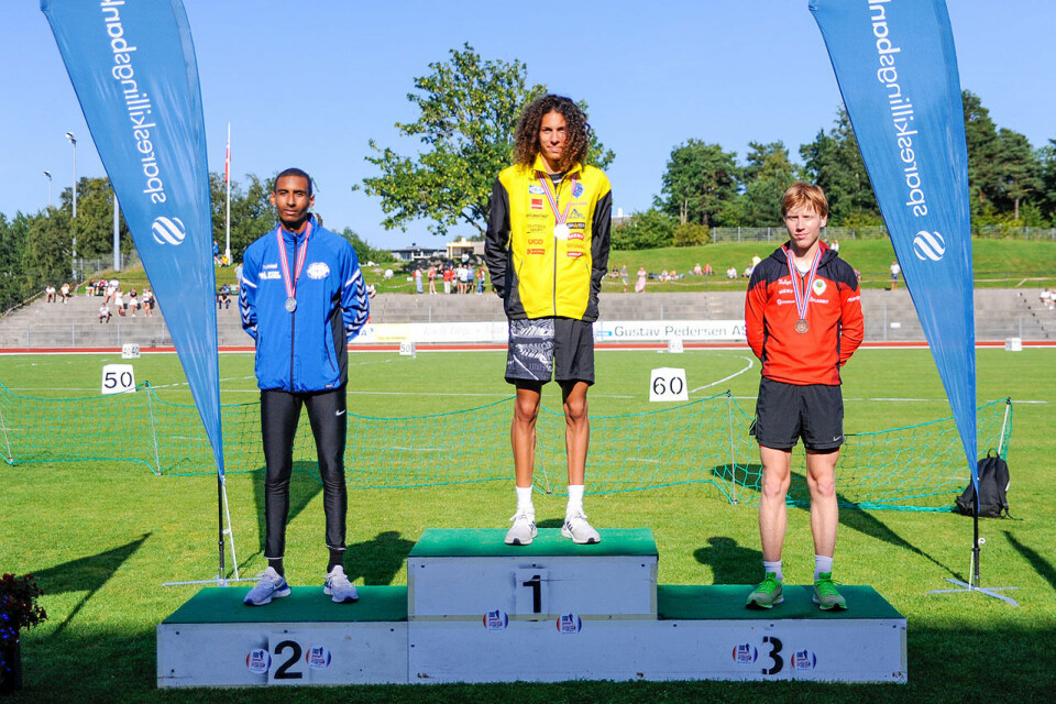 Moa Abounnachat Bollerød med komfortabel seier på 1500 meter _DSC2543.jpg