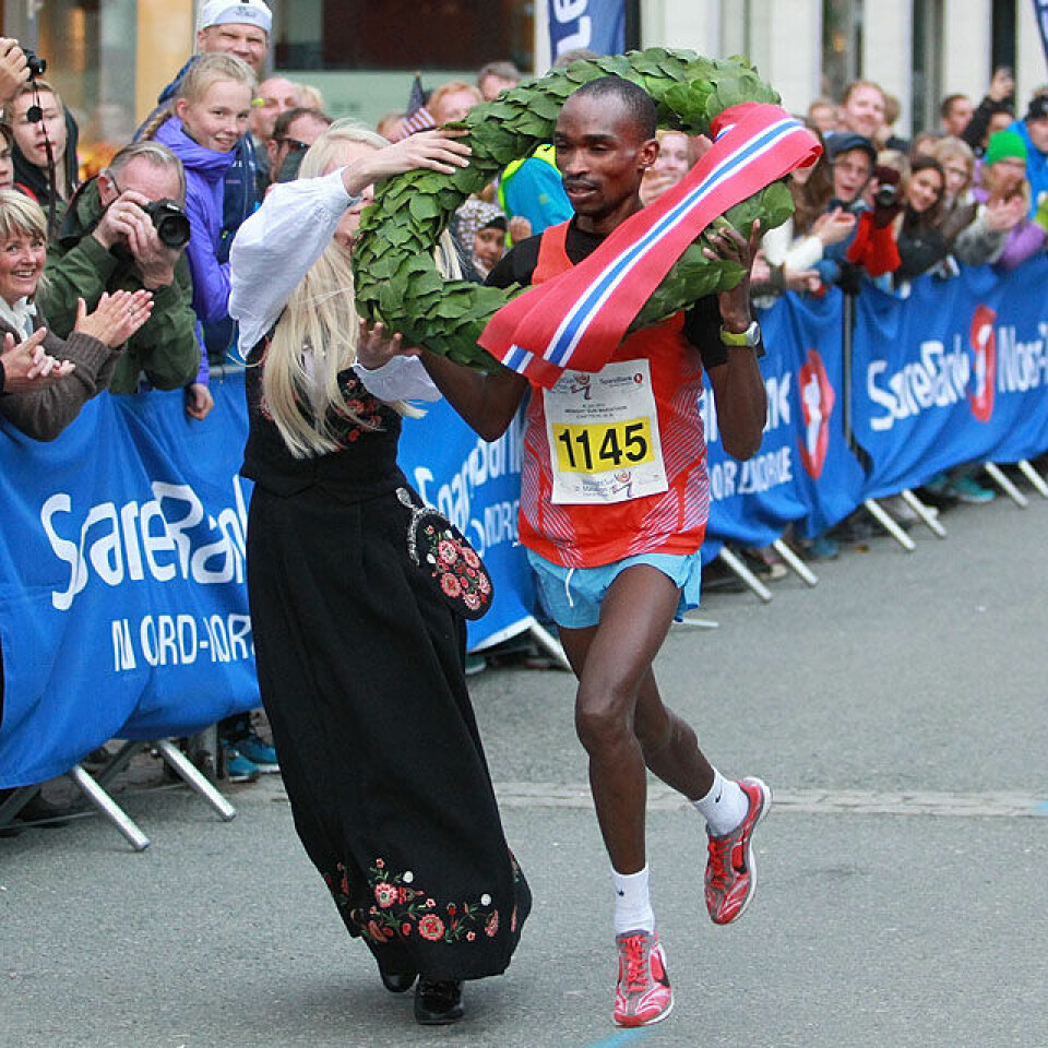 Midnight Sun Maraton - en femstjernes løpsfest Krans2_Antony_Mugo_A20G9402.jpg