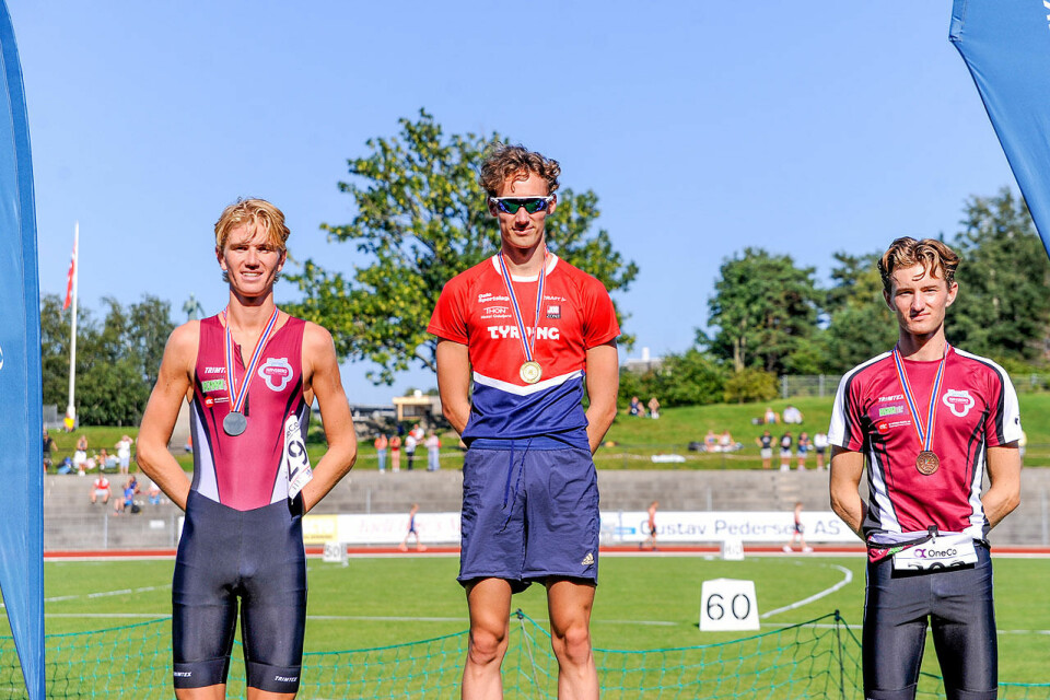 Premiepallen i U23: Jonatan Andersen Vedvik, Didrik Hexeberg Warlo og Oliver Andersen Vedvik. Premiepallen i U23: Jonatan Andersen Vedvik, Didrik Hexeberg Warlo og Oliver Andersen Vedvik.
