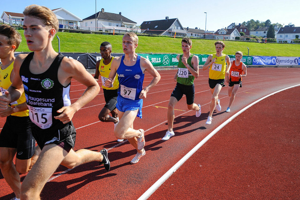 Didrik Hexeberg Warlo ble juniornorgesmester på 1500 meter foran Vedvik-brødrene _DSC2307.jpg