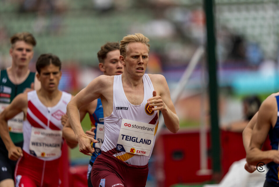 Ole Jakob Solbu tok en klar seier på 800 meteren på Bislett 800men_first-lap_500883.jpg
