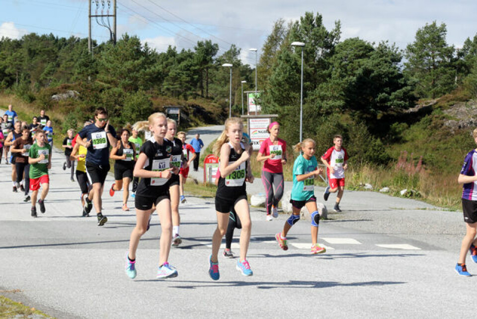 Svein Roar Kvamme og Eli Anne Dvergsdal vant 5 km i Knarvik 1P1A3142.jpg