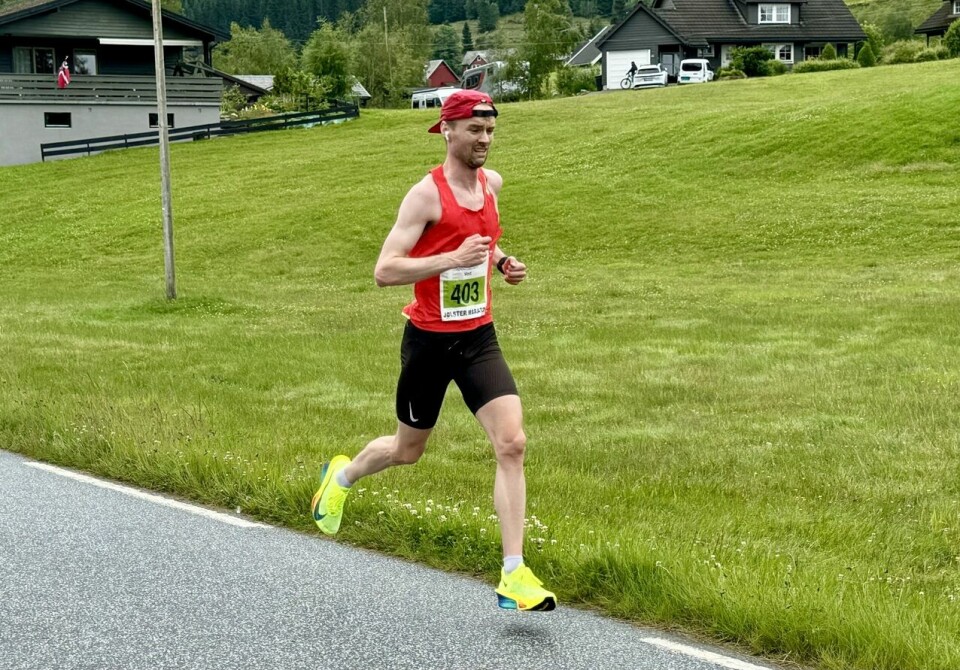 Deltakerrekord og ideelt løpevær på Jølster Maraton Halv_Martin_Karlsen